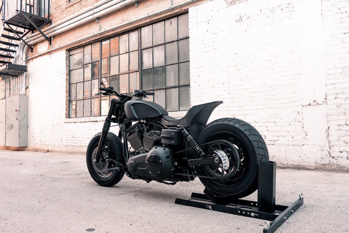 Harley Davidson fat Bob боббер