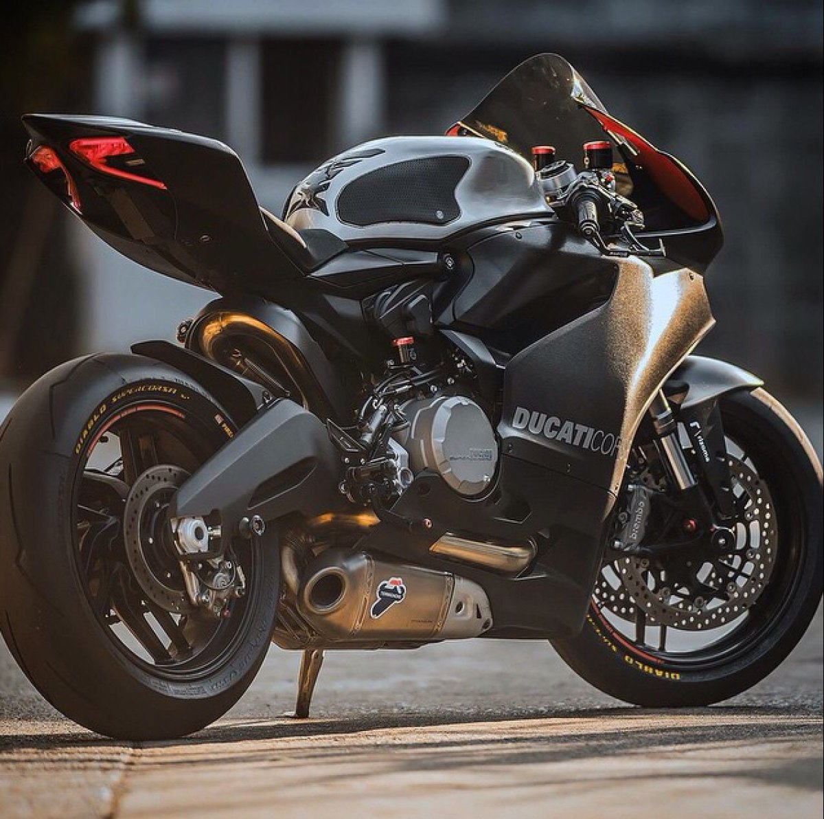 Ducati Panigale 899 черный
