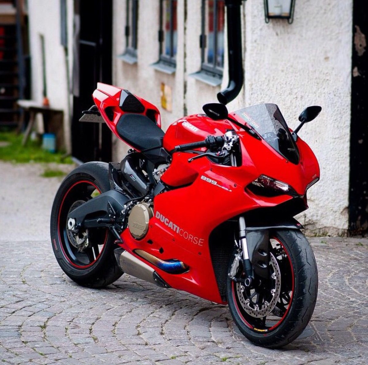 Ducati Panigale 899 черный
