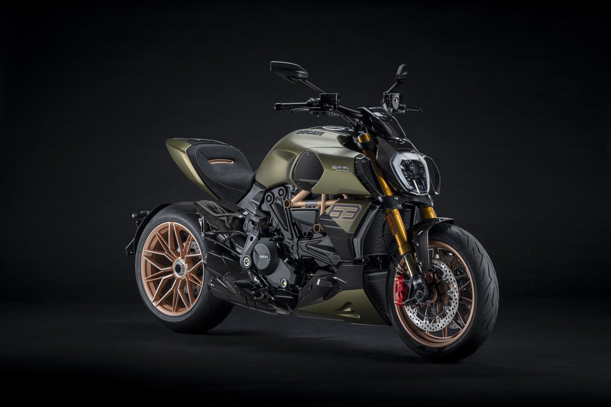 Мотоцикл Ducati Diavel 1260