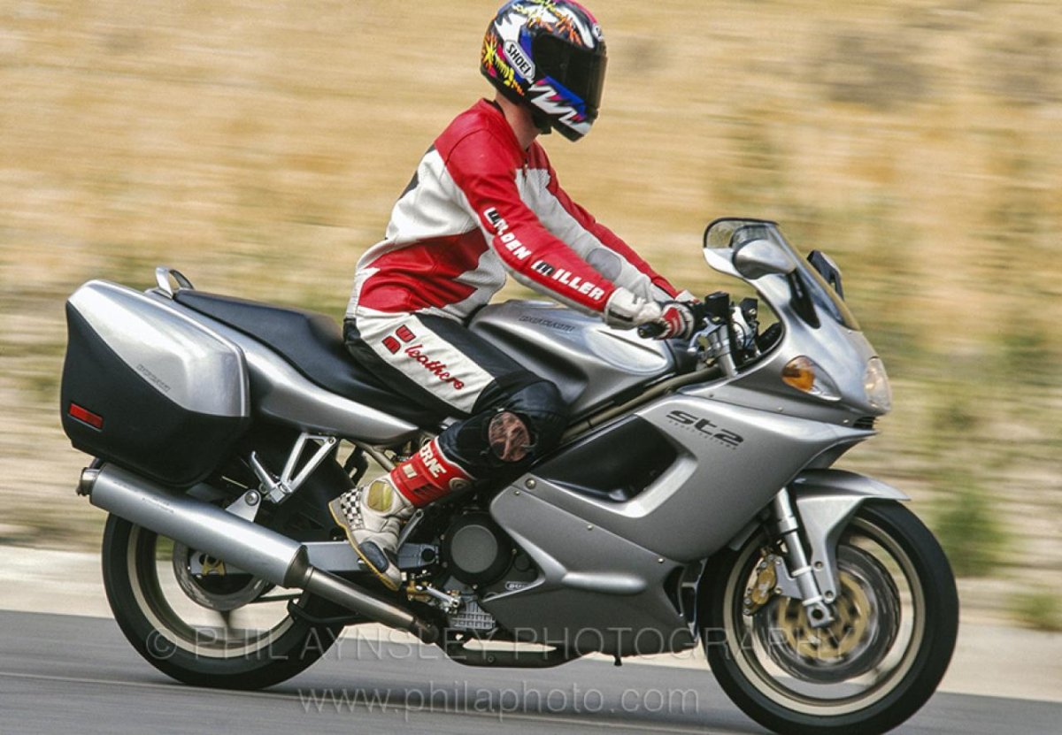Ducati st2