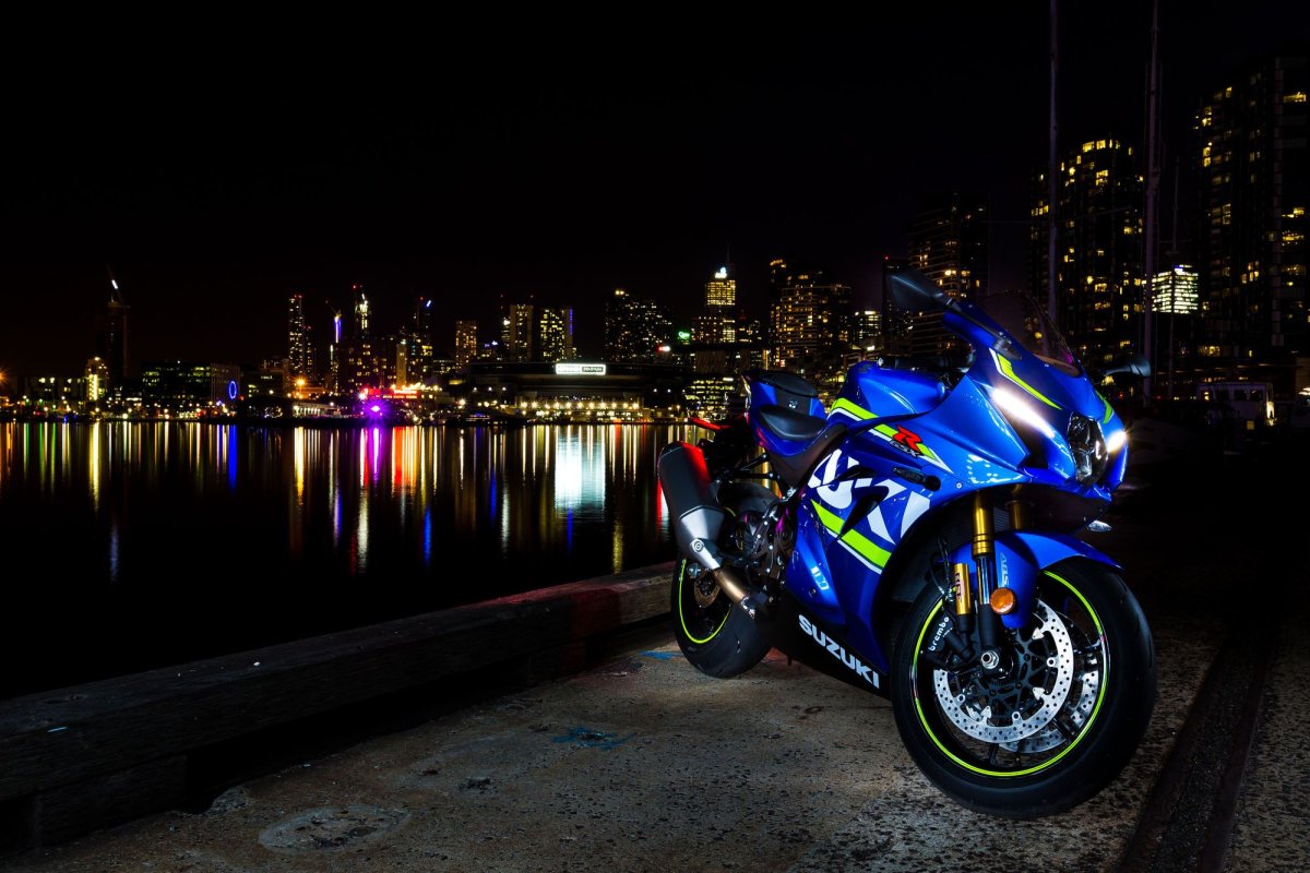 Gsx1300r неон