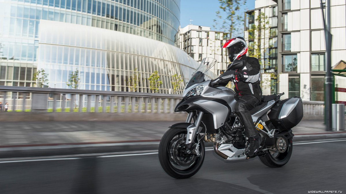 Ducati Multistrada 1200 s Touring