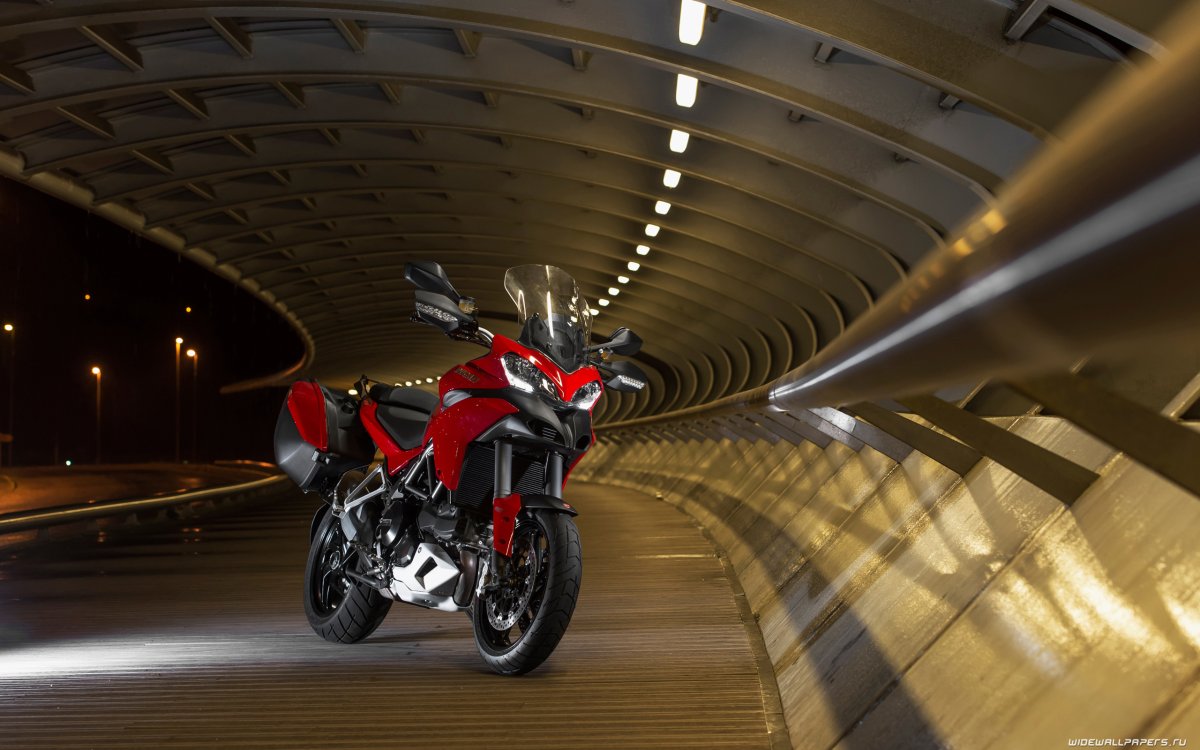 Ducati Multistrada 1200s обои
