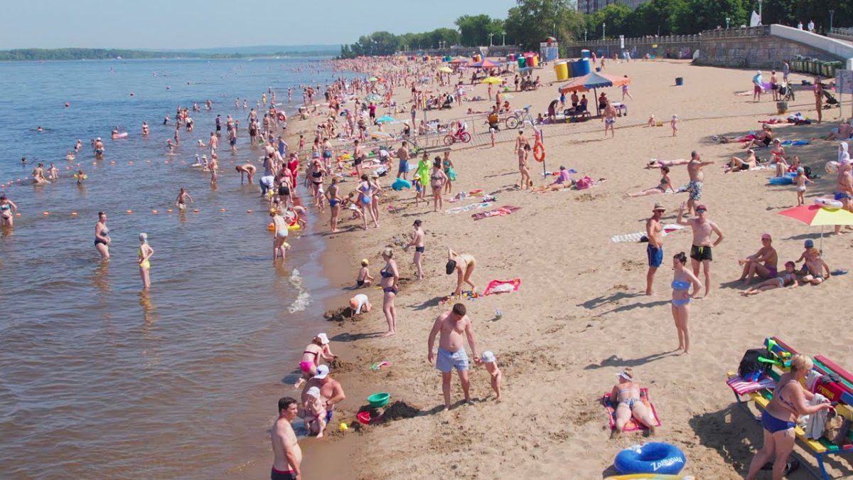 Волга пляж