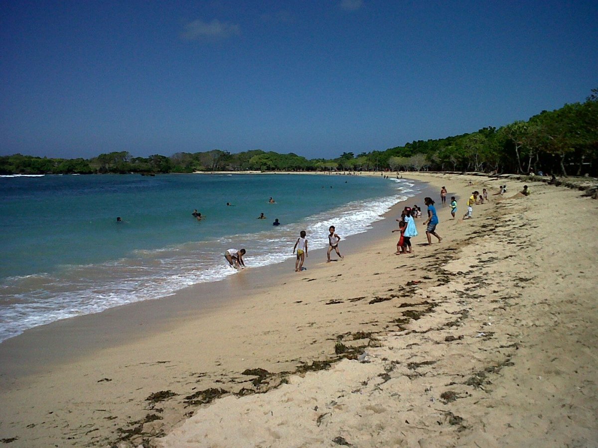Pantai Samuh, Nusa Dua пляж