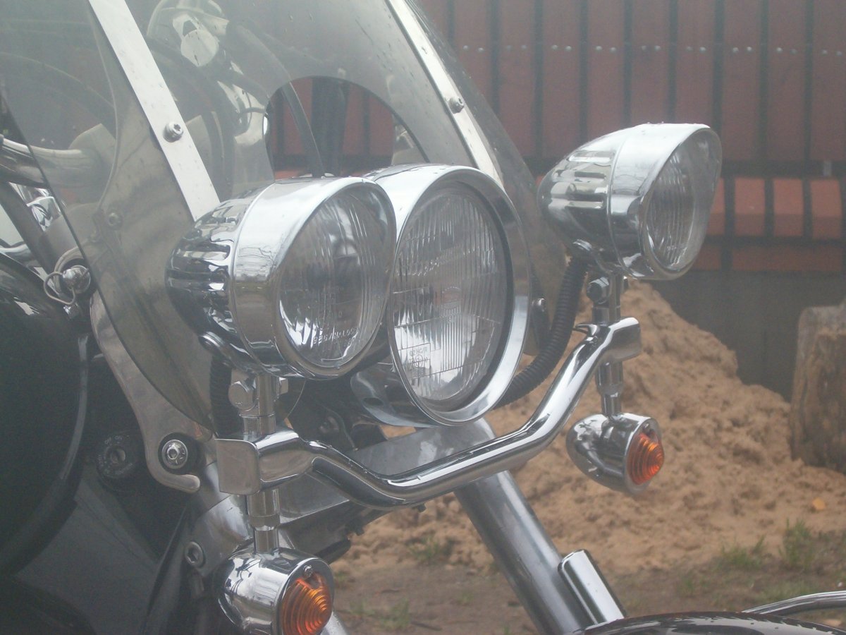 Фара Yamaha Drag Star 1100