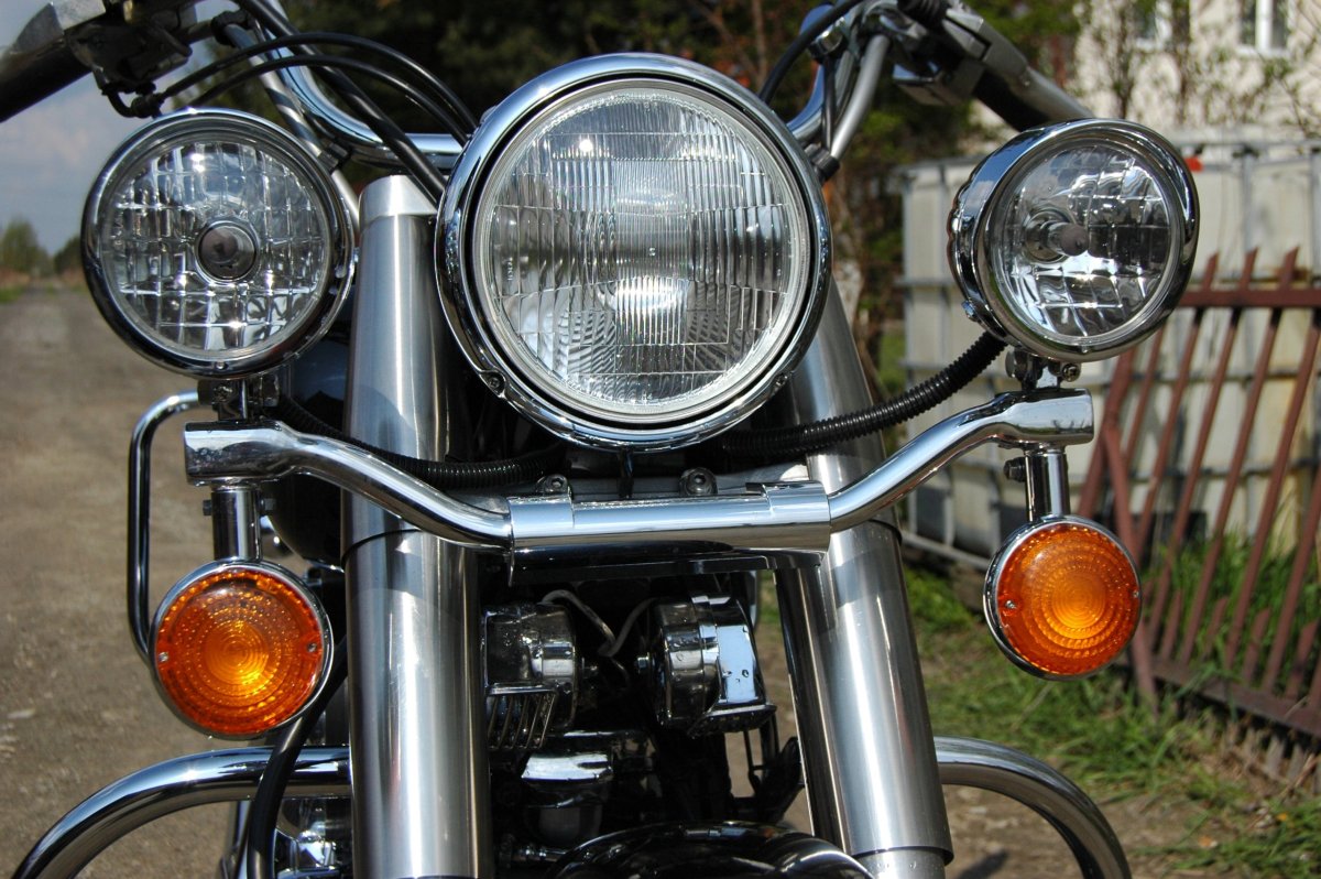 Фара Yamaha Drag Star 650