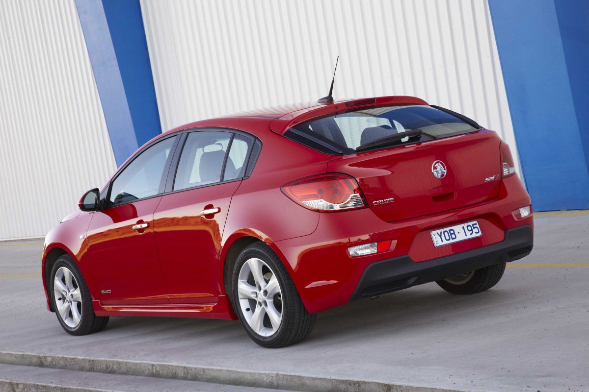 Cruze Hatch