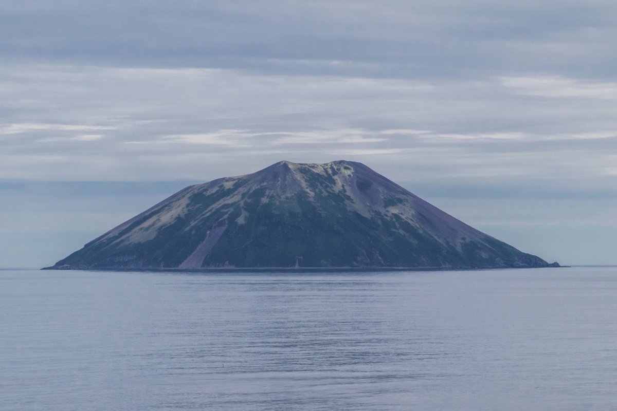 Вулкан Райкоке Курилы