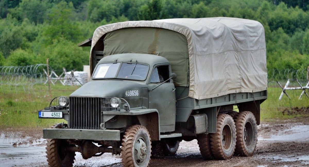 ЗИЛ 157 6x6