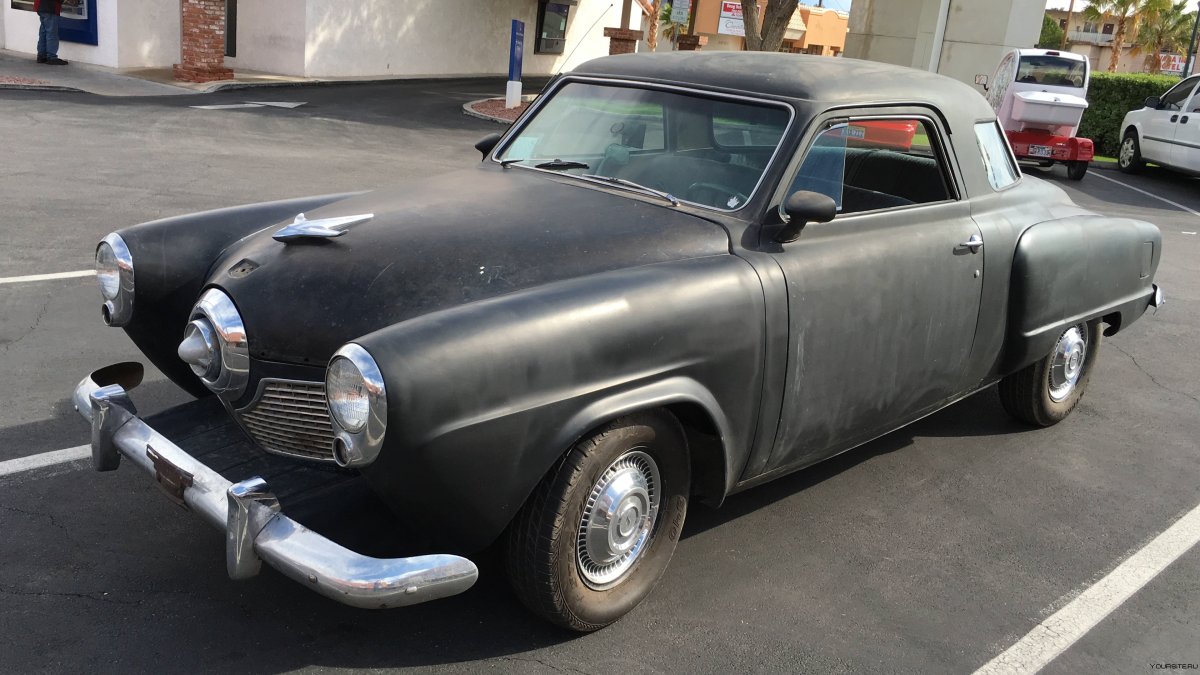Studebaker Starlight Coupe 1951