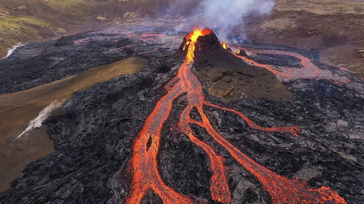 Iceland Volcano Eruption