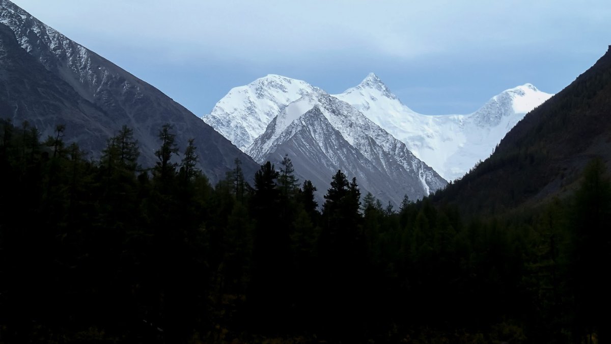 Белуха 4509 м