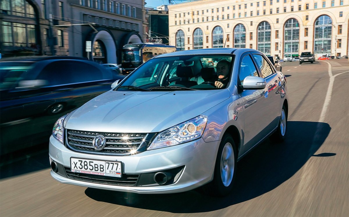 Дунфенг седан s30