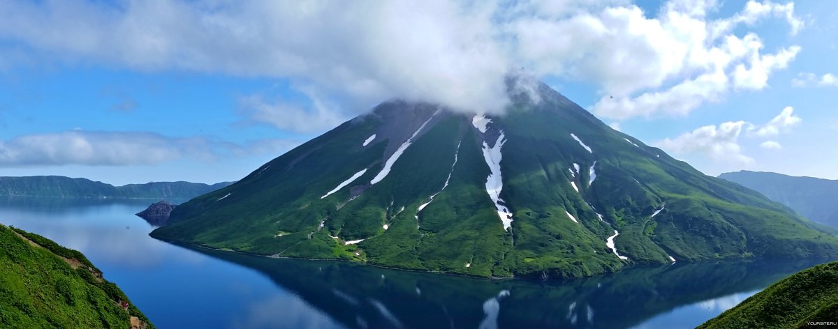 Вулкан Креницына, Курильские острова