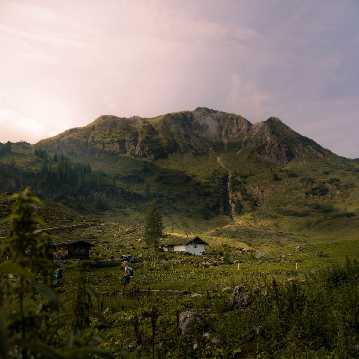 Небольшая гора