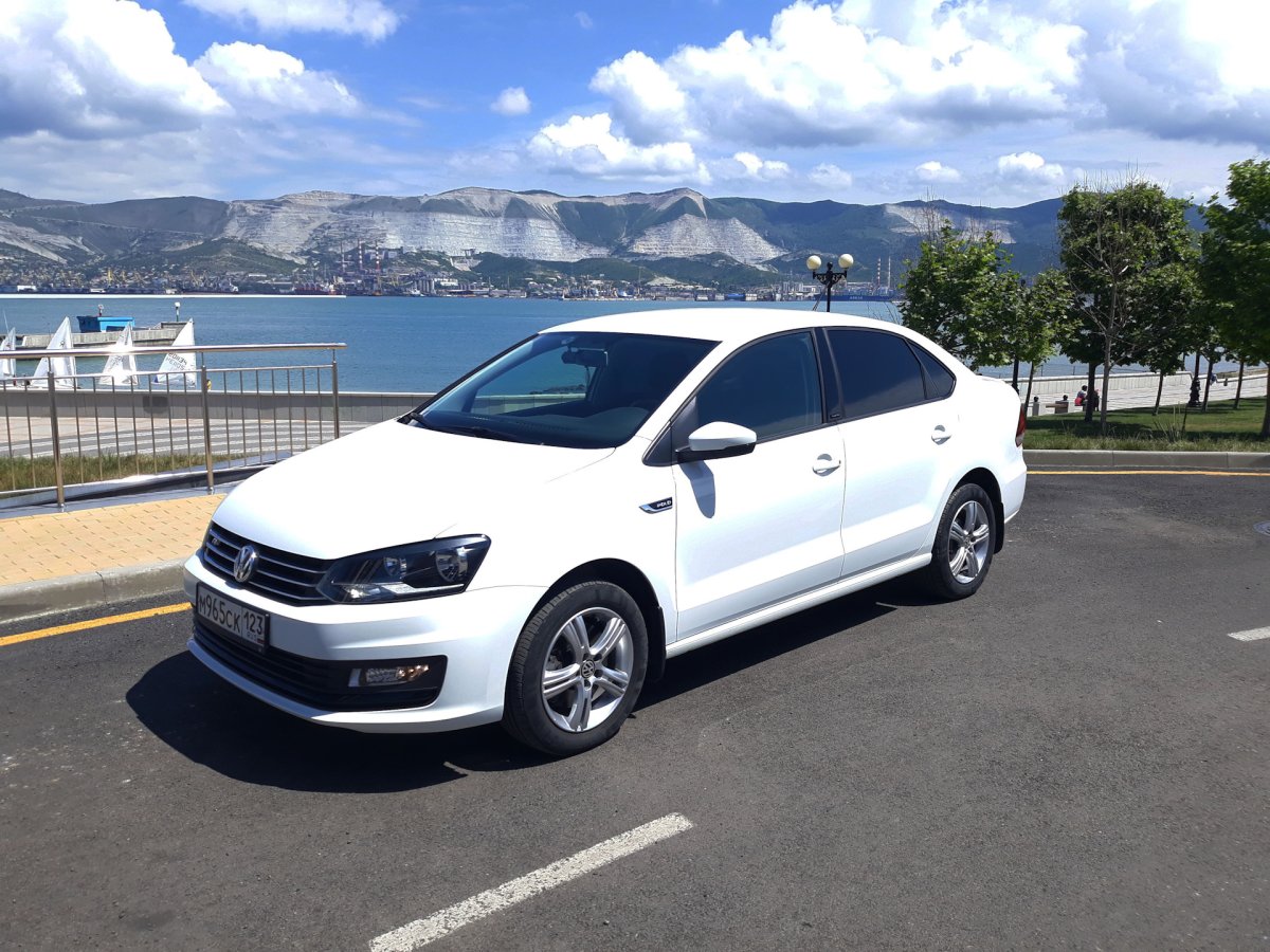 Volkswagen Polo sedan 2016