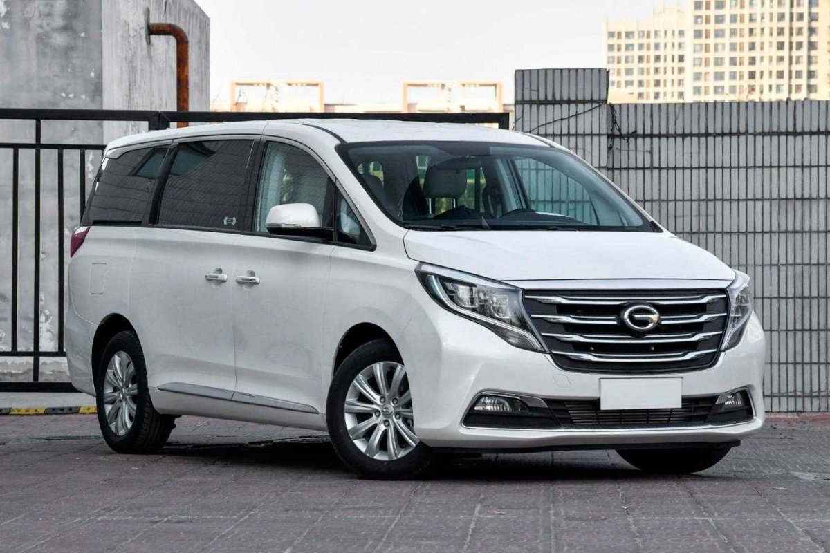 Новый китайский минивэн GAC gm8