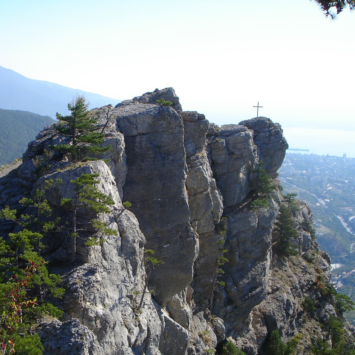 Скала крестовая Ялта