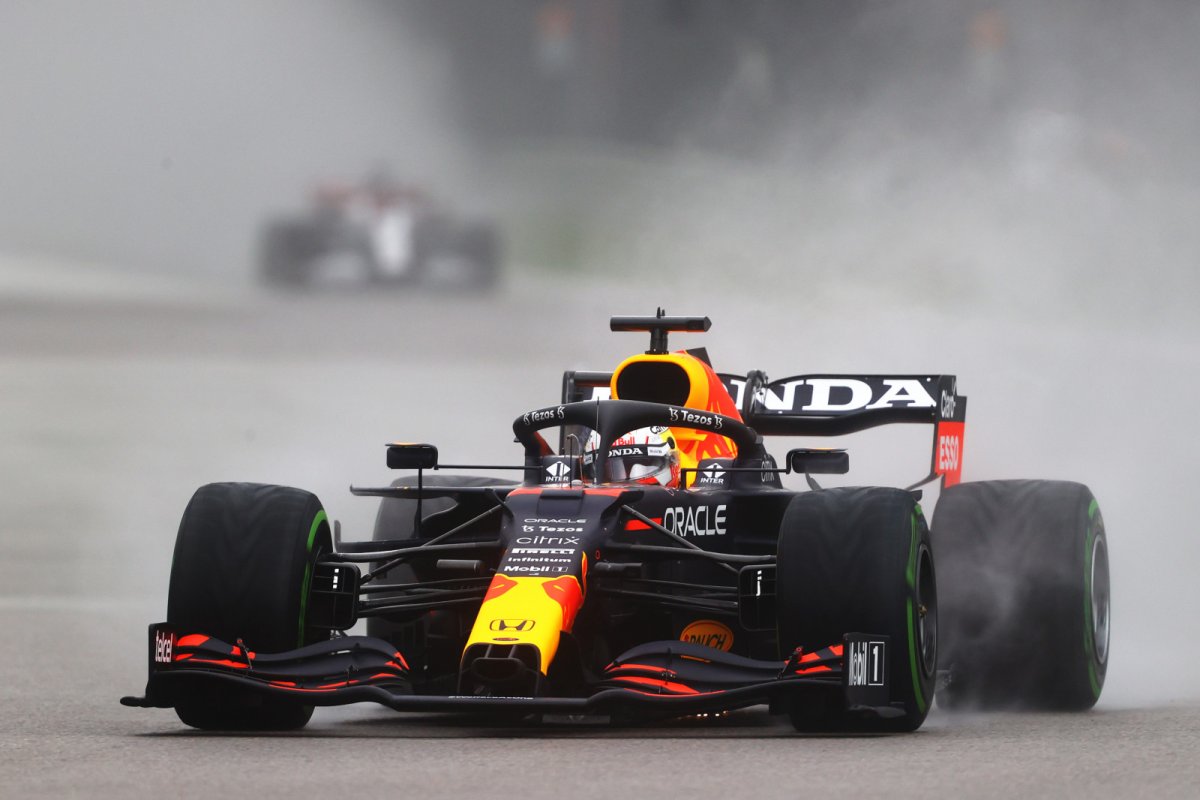 F1 Red bull 2022 сбоку