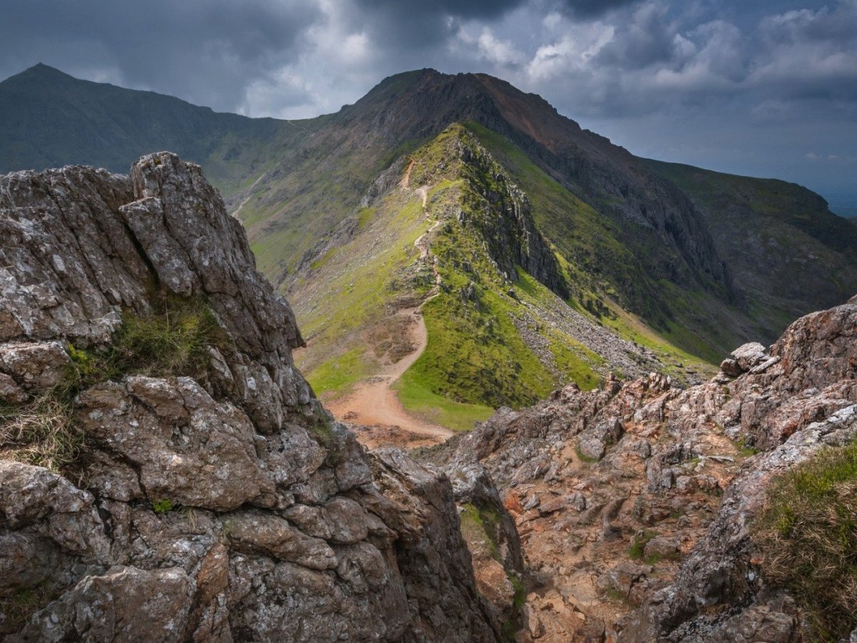 Горная каменистая тропа