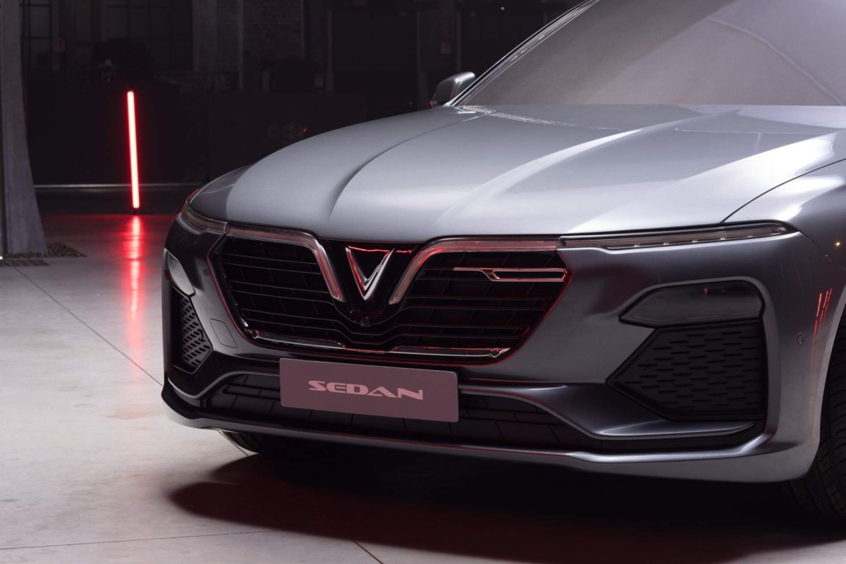 WINFAST Lux 2.0 sedan