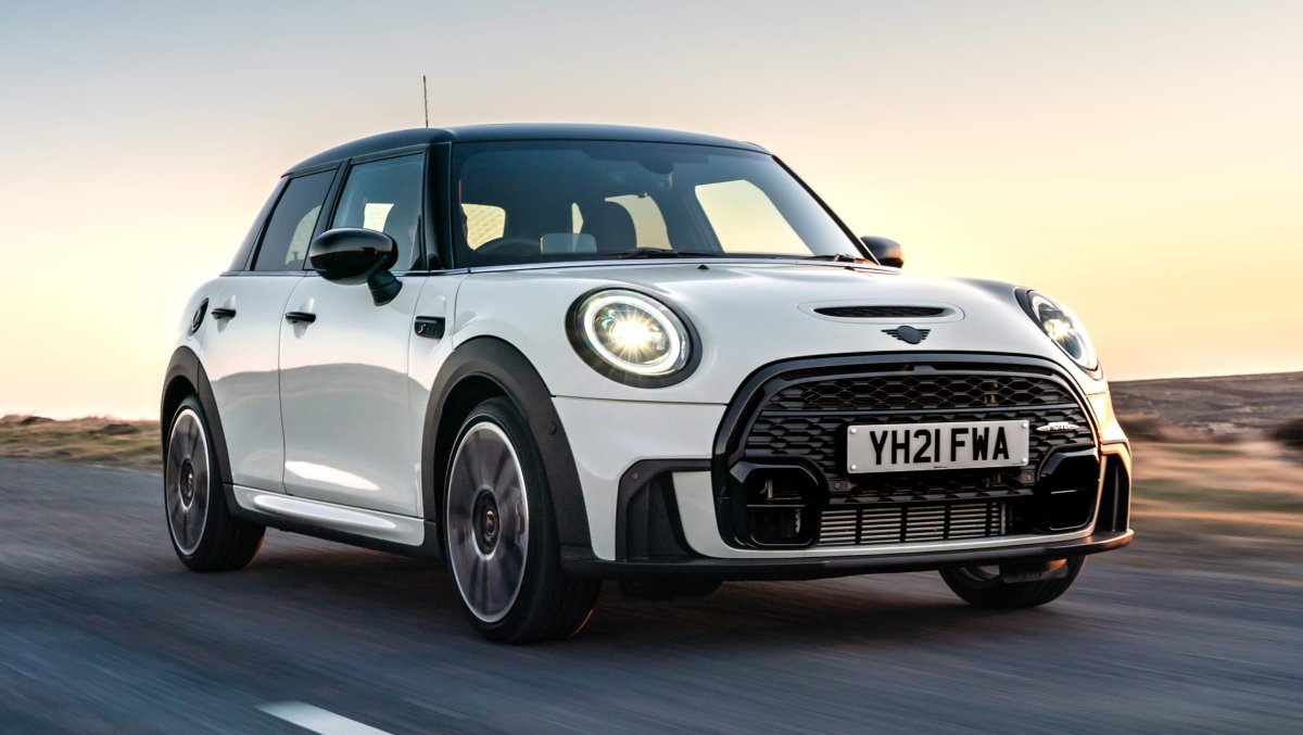 Mini Cooper s 5-Door (2019).