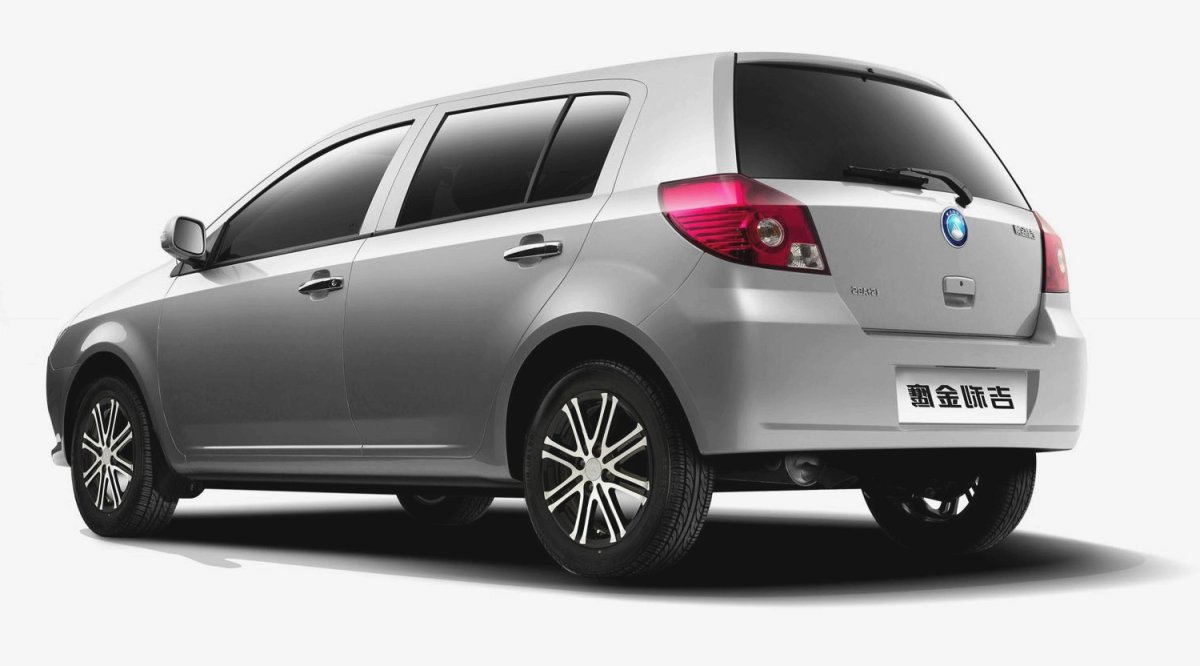 Geely MK хэтчбек