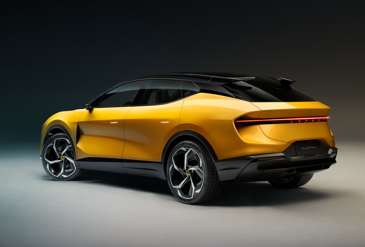 Lotus eletre 2023