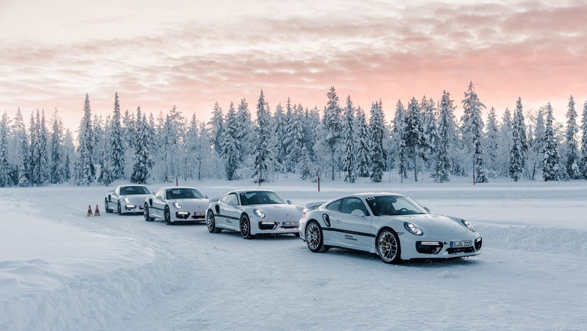 Порше 911 зимой
