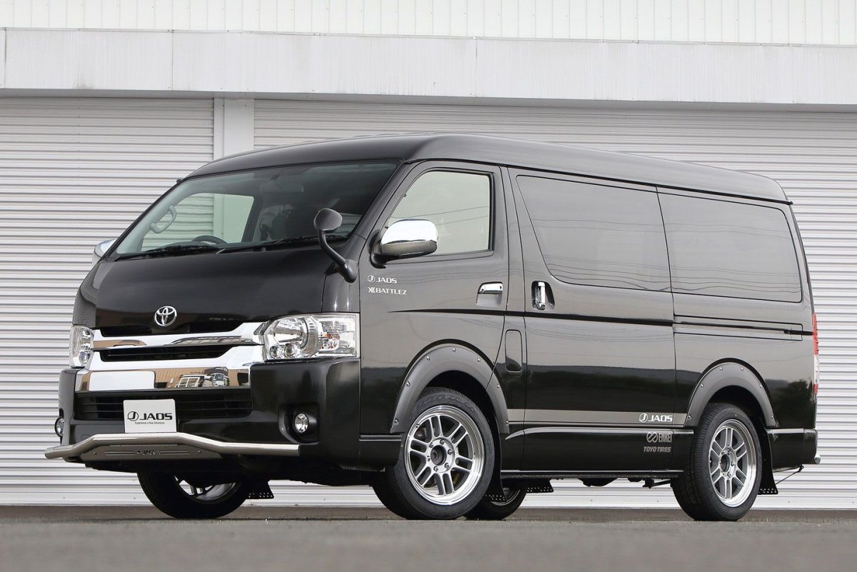 Hiace 200