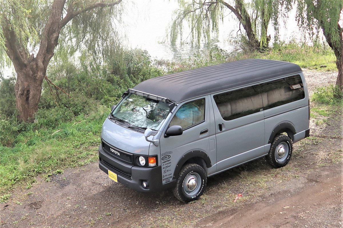 Toyota Hiace Camper 4wd