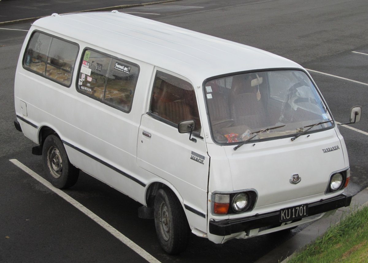 Toyota Hiace 2 поколение