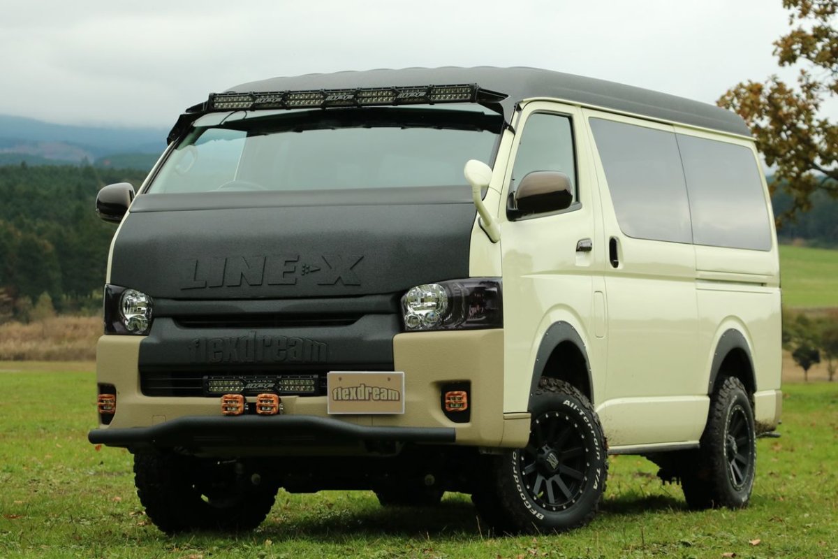 Toyota Hiace 200 off Road
