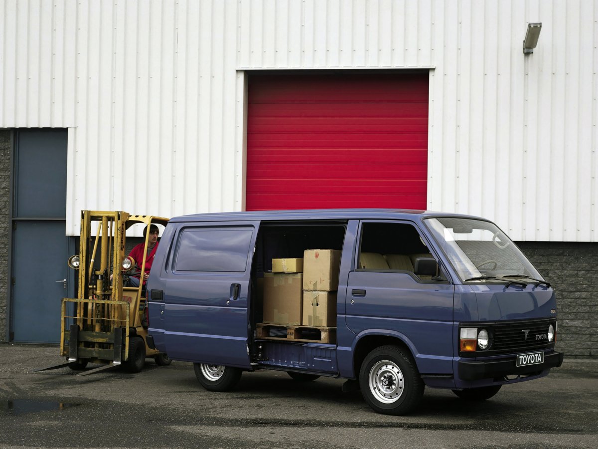 Toyota Hiace 1983
