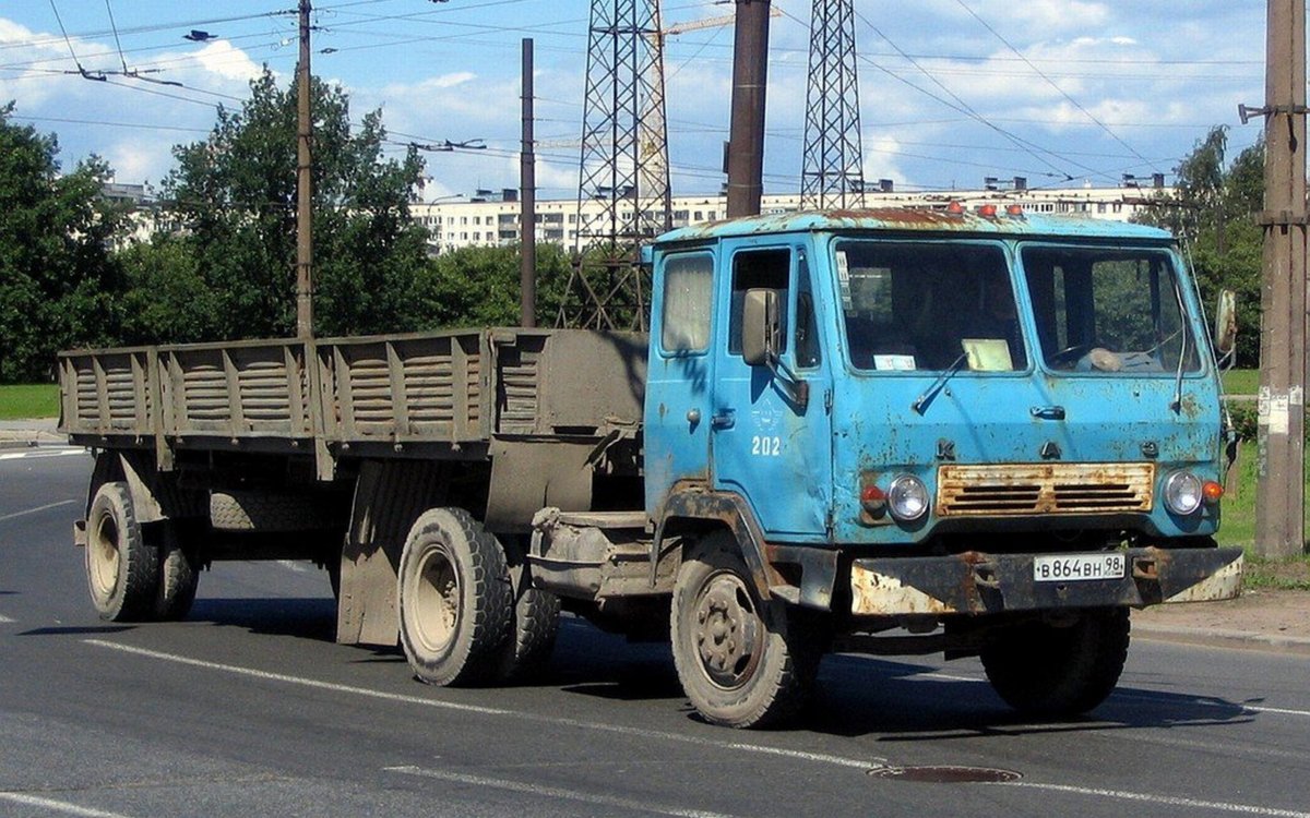 Каз-608 Колхида тягач