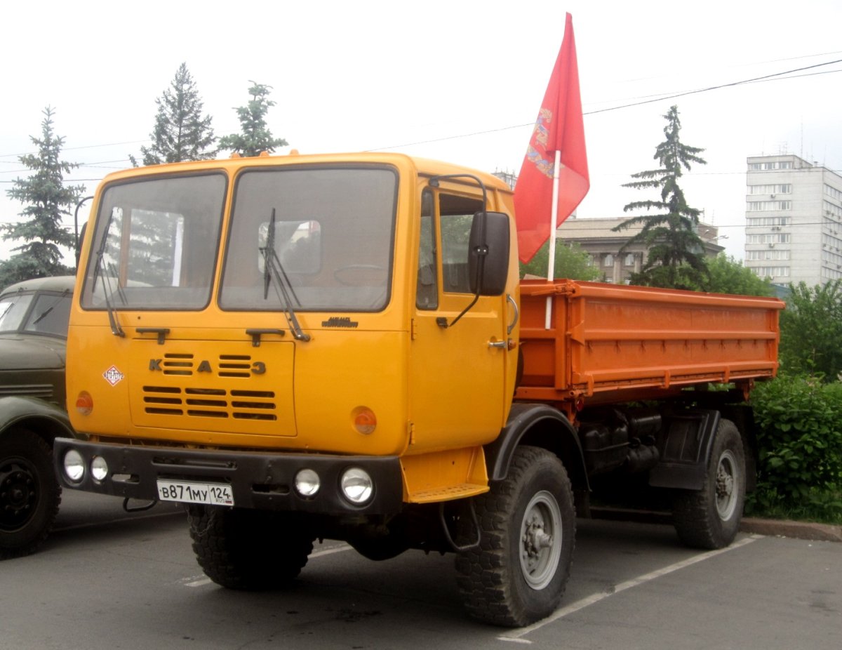 Горный тягач каз-4540 Колхида