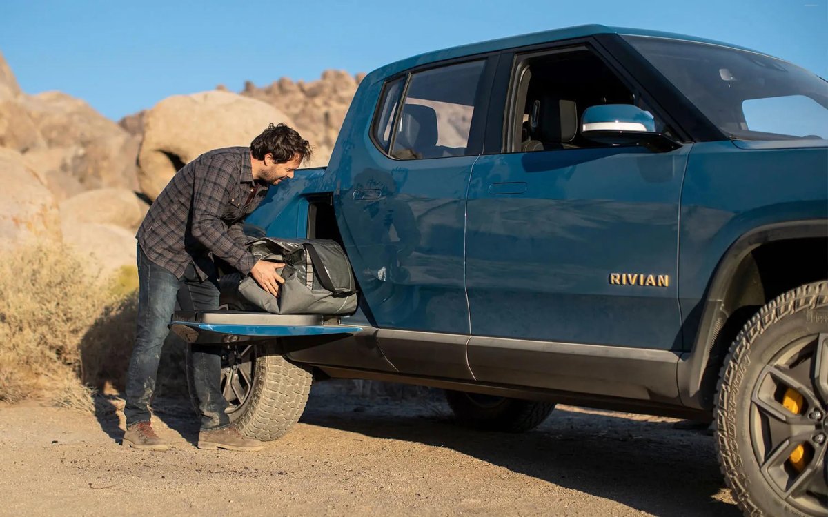 Rivian r1t пикап