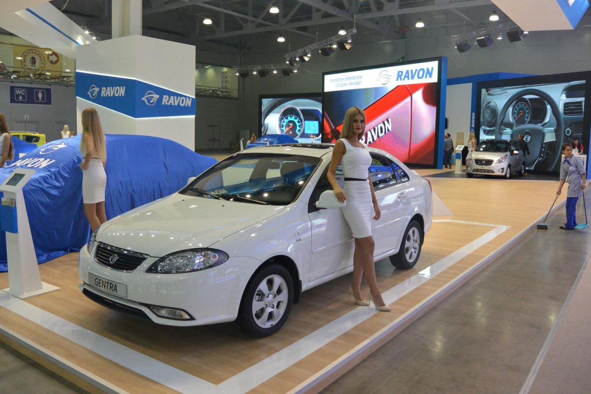 Джентра Нексия автосалон