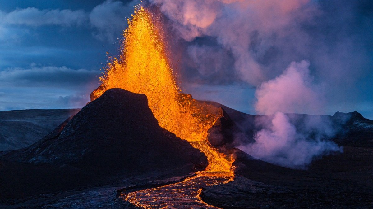 Impressive volcanic Eruption