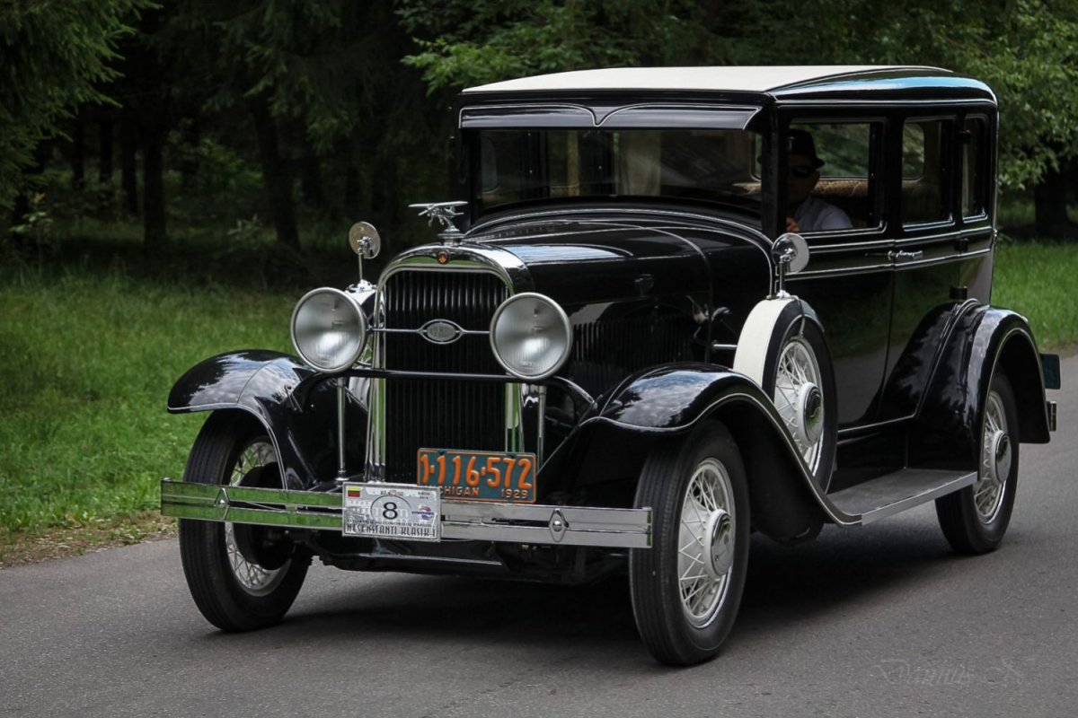 Первый автомобиль БМВ 1929