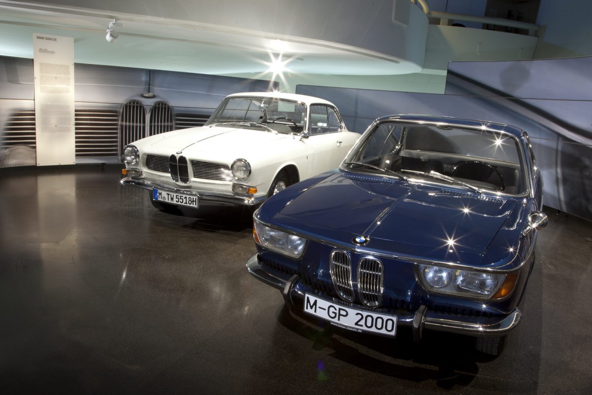 BMW 3200 2000