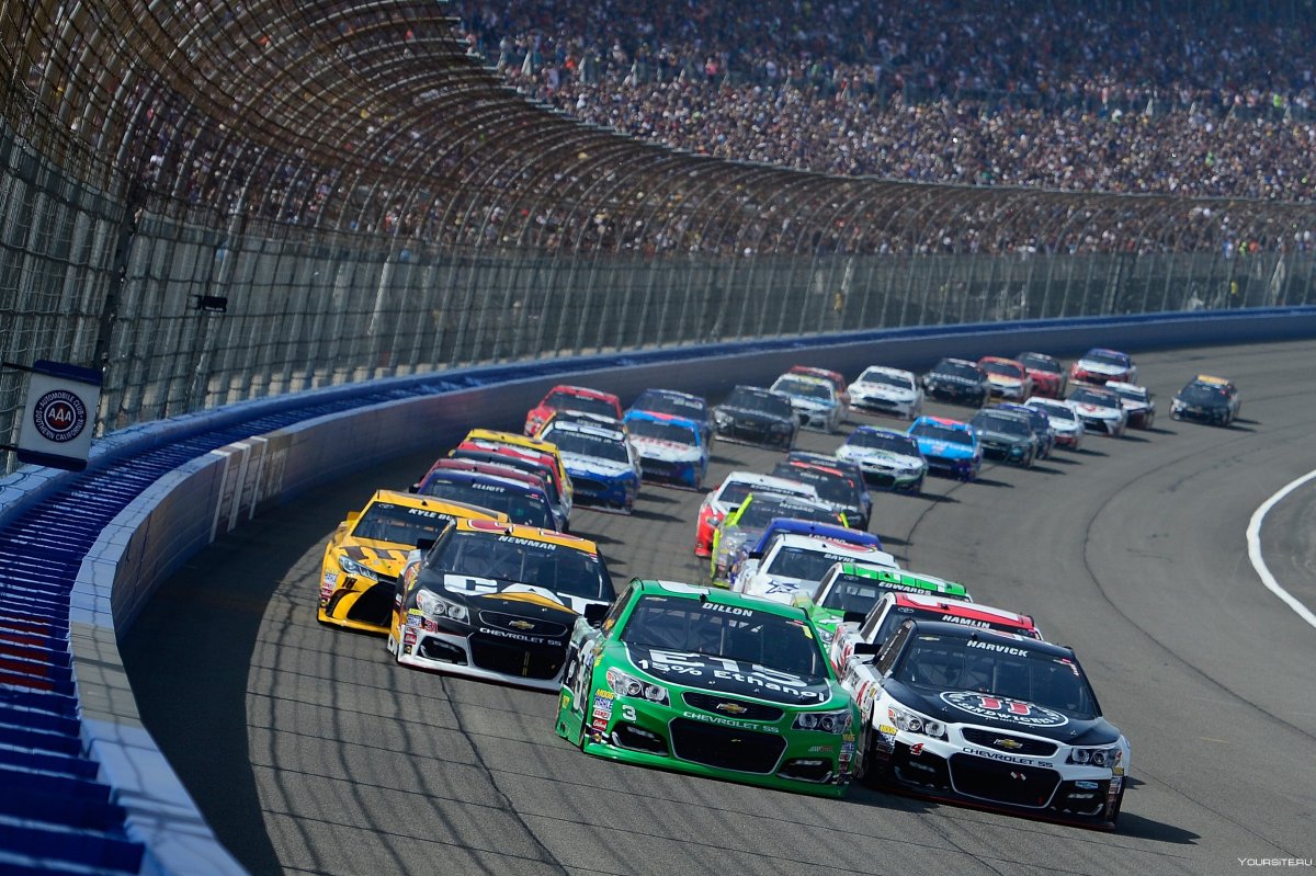 Forza Motorsport 7 NASCAR