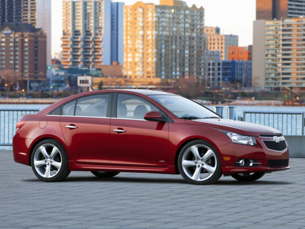 Chevrolet Cruze седан