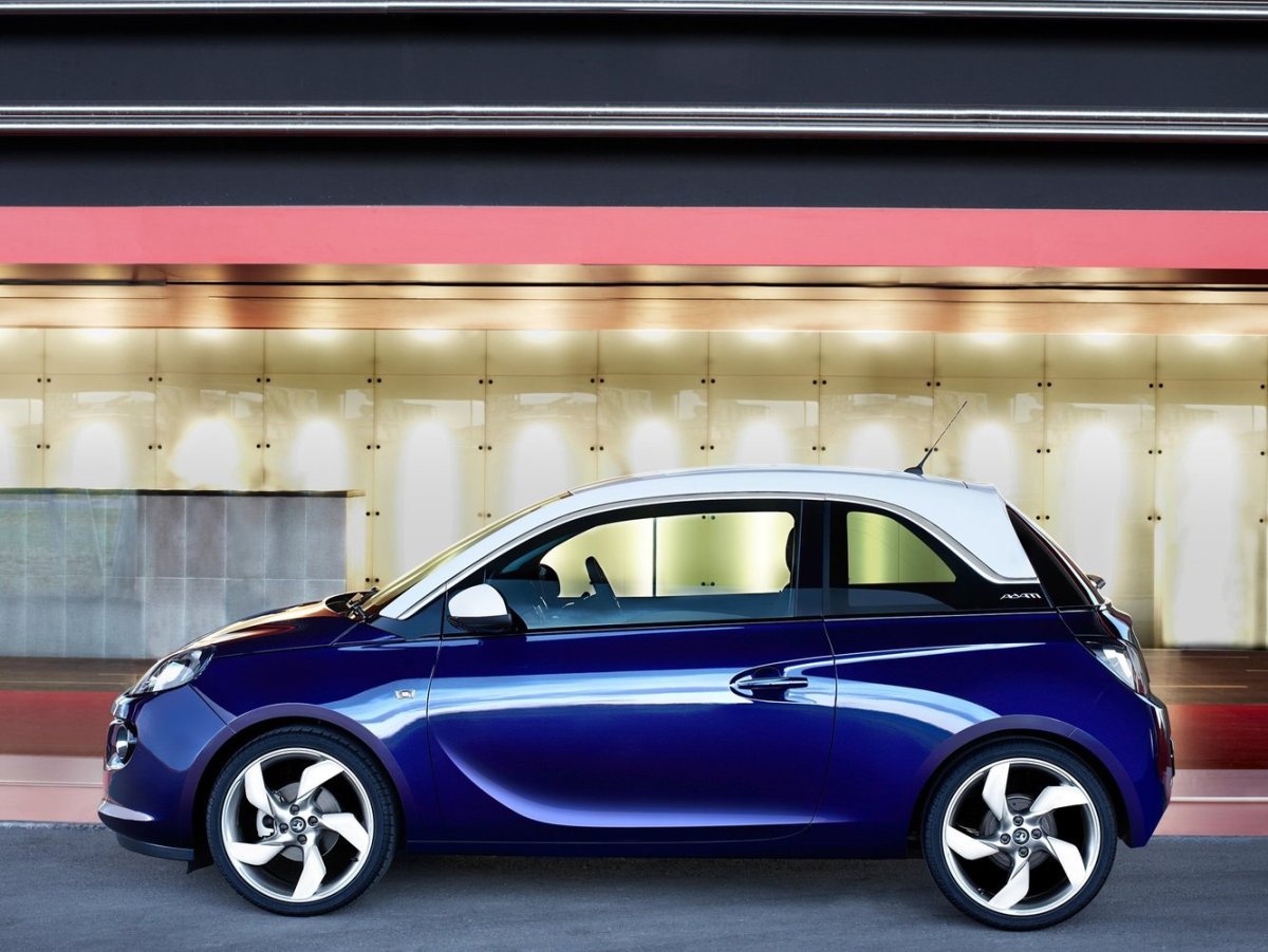 Opel Adam 2013