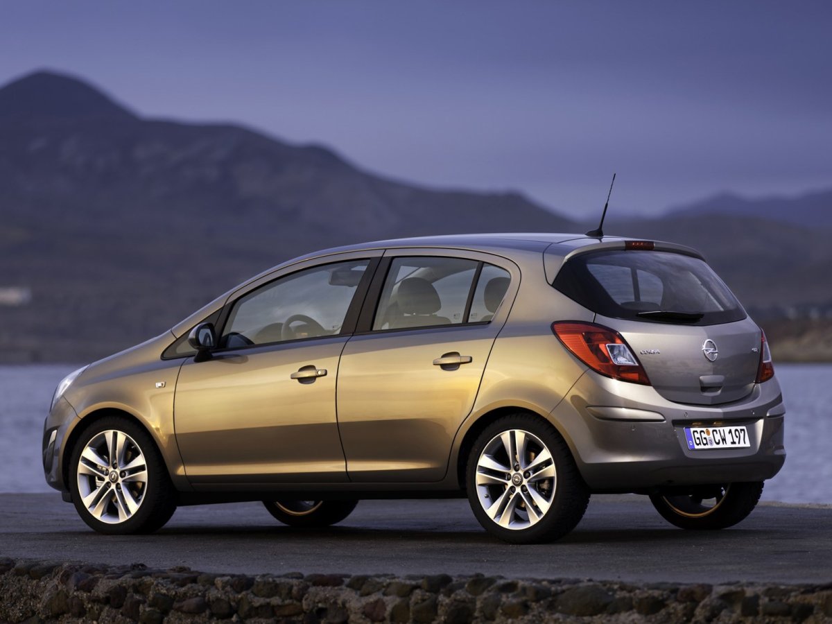 Opel Corsa 5 дверей