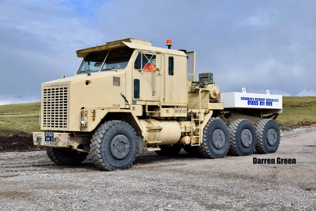 Oshkosh тягач
