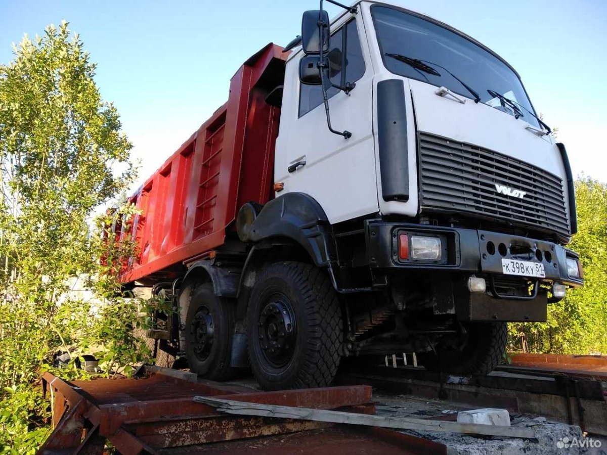 Самосвал МЗКТ-65151