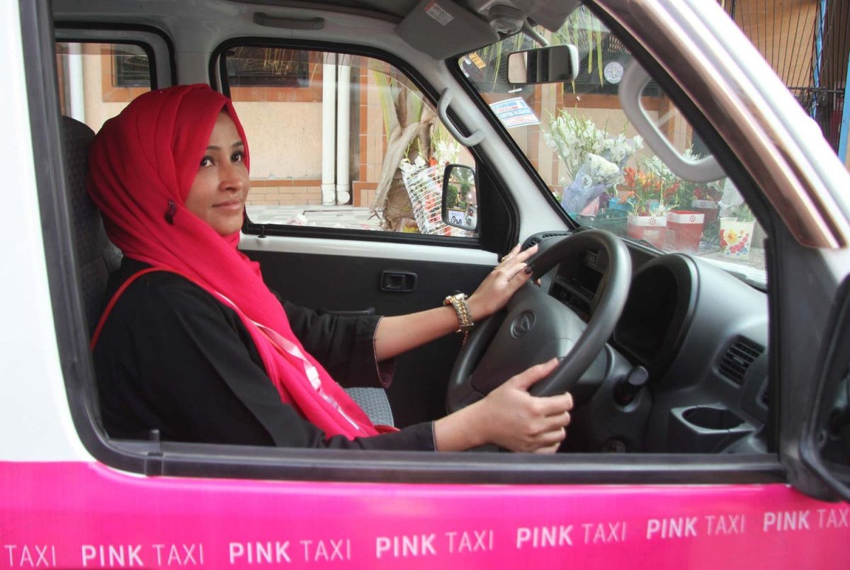 Pink Taxi woman